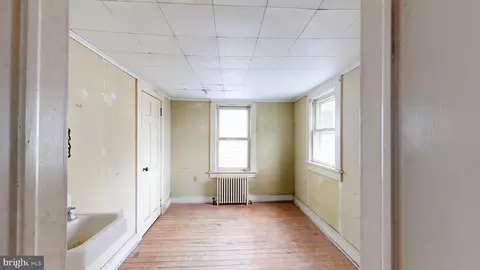 Bedroom - 44 Commerce St, Harrington, DE 19952 photo 4 of 6