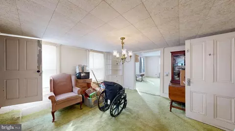 Entry Way - 44 Commerce St, Harrington, DE 19952 photo 4 of 5
