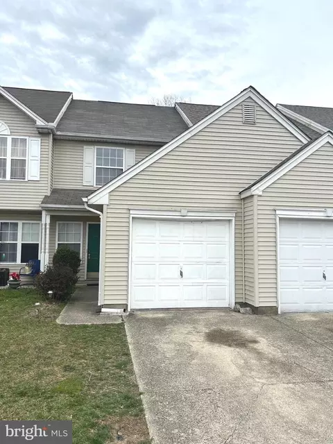 125 Periwinkle Dr, Dover, DE 19904