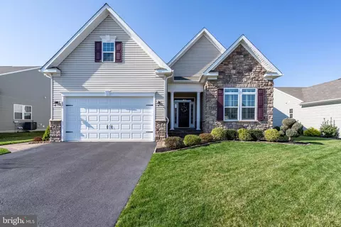 23 Ridge Rd, Smyrna, DE 19977