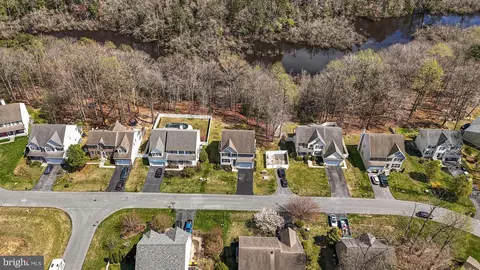 302 Albacore Dr, Frederica, DE 19946