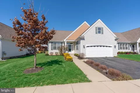 157 E Clarendon Dr, Smyrna, DE 19977
