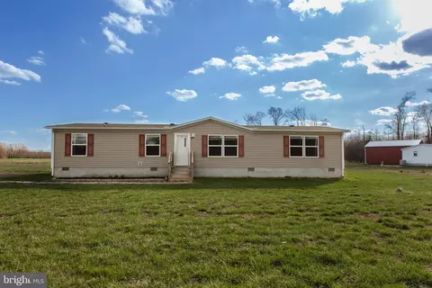 488 Sandtown Rd, Felton, DE 19943