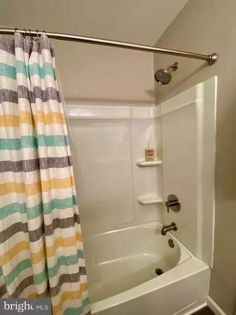Bath - 737 Bicentennial Blvd, Dover, DE 19904 photo 5 of 5