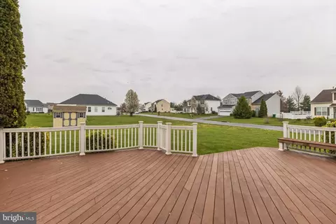 Exterior - 12 Seacroft Dr, Dover, DE 19904 photo 4 of 5