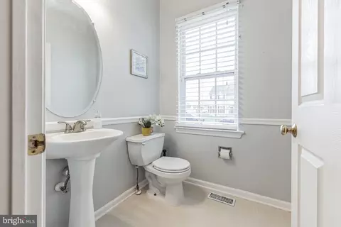 Bath - 12 Seacroft Dr, Dover, DE 19904 photo 1 of 4