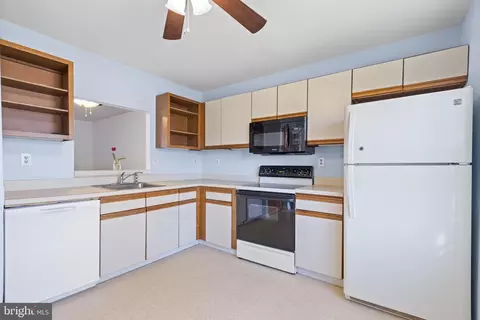 Kitchen - 341 Cold Spring Pl, Dover, DE 19904 photo 1 of 4