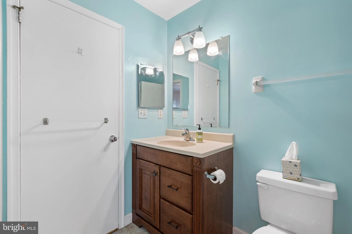 Bath - 341 Cold Spring Pl, Dover, DE 19904 photo 3 of 4
