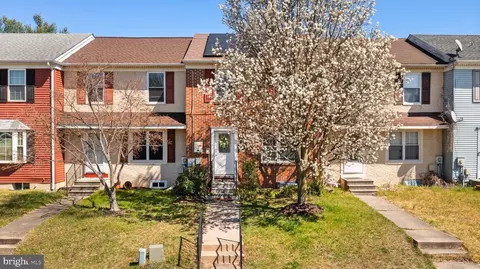 341 Cold Spring Pl, Dover, DE 19904