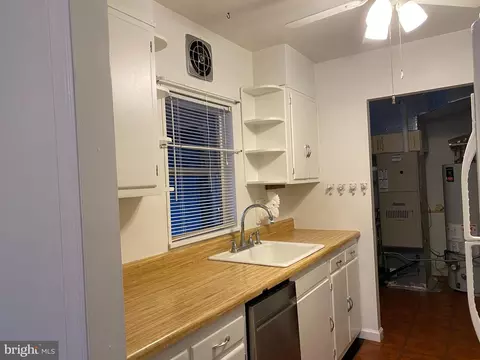 Kitchen - 154 Orchard Ave, Dover, DE 19901 photo 1 of 3
