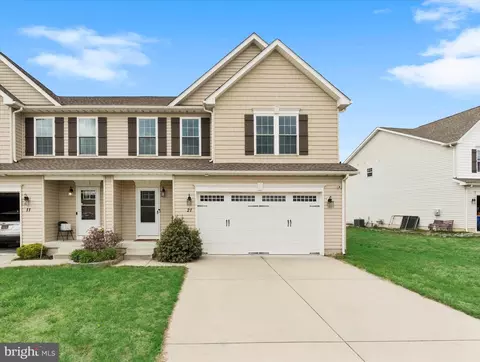 21 Riptide Ct, Frederica, DE 19946