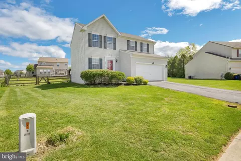 285 Ashfield Ct, Smyrna, DE 19977