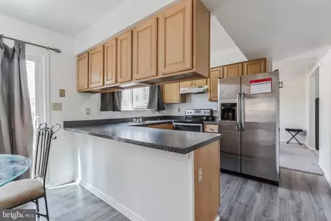Kitchen - 110 Matthew Ct, Dover, DE 19904 photo 2 of 2