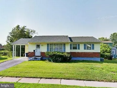 951 Buck Dr, Dover, DE 19901