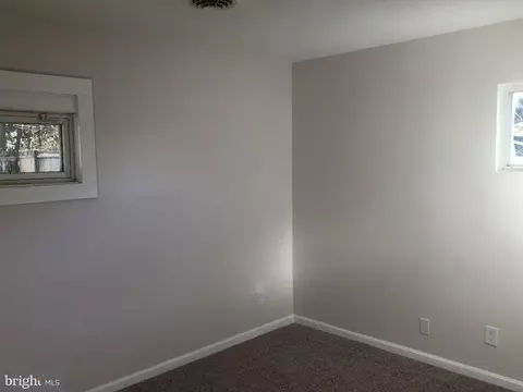 Bedroom - 154 President Dr, Dover, DE 19901 photo 2 of 2