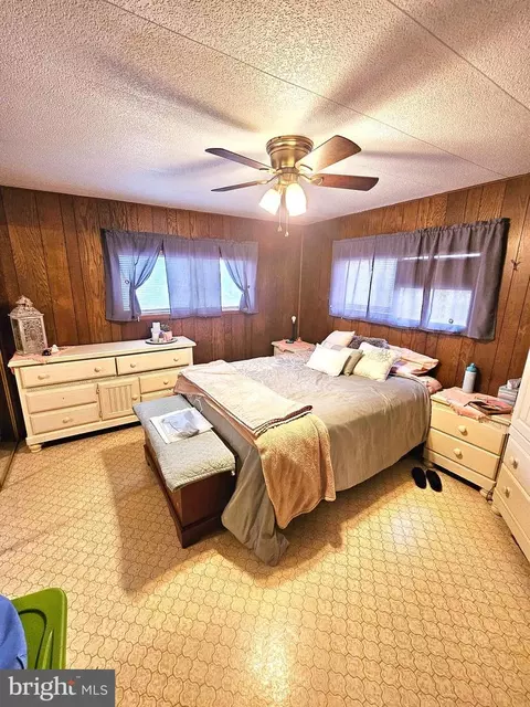 Bedroom - 51 Bergold Ln, Dover, DE 19901 photo 2 of 3