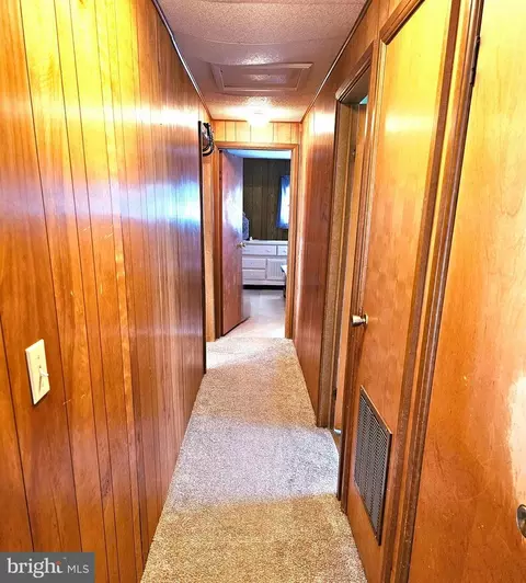 Entry Way - 51 Bergold Ln, Dover, DE 19901 photo 1 of 2