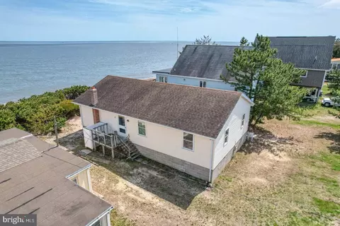 64 N Bayshore Dr, Frederica, DE 19946