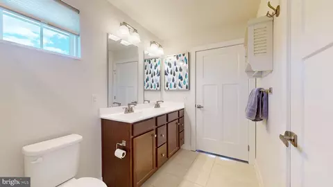 Bath - 373 Laertes Dr, Dover, DE 19901 photo 2 of 3