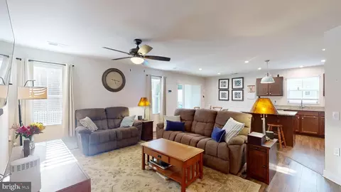 Living - 373 Laertes Dr, Dover, DE 19901 photo 2 of 3