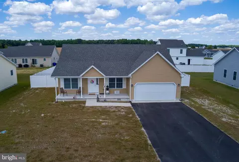 611 Elkins St, Harrington, DE 19952