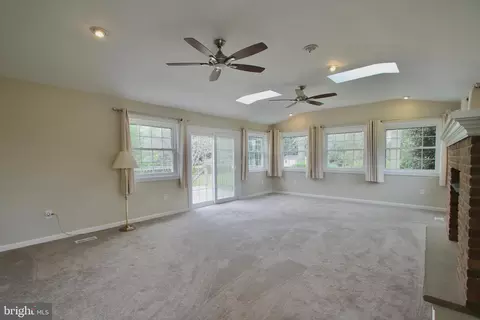 Living - 14 Concord Rd, Dover, DE 19904 photo 6 of 6