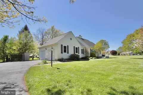 Exterior - 14 Concord Rd, Dover, DE 19904 photo 2 of 11