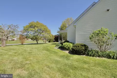 Exterior - 14 Concord Rd, Dover, DE 19904 photo 4 of 11