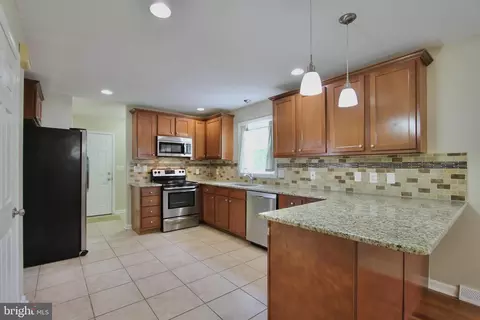 Kitchen - 14 Concord Rd, Dover, DE 19904 photo 2 of 6