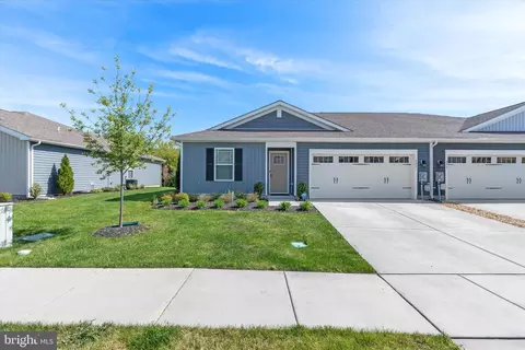 249 Sedmont Cir, Smyrna, DE 19977