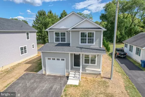 35 S Caesar Rodney Ave, Camden Wyoming, DE 19934