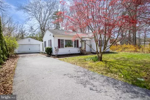 Exterior - 750 Holly Dr, Dover, DE 19904 photo 2 of 5