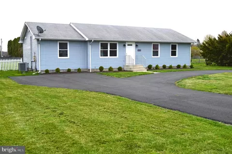 113 Downes Dr, Hartly, DE 19953