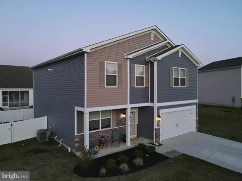 Exterior - 55 Pinyon Ct, Dover, DE 19901 photo 16 of 17