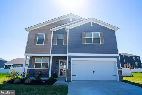 Exterior - 55 Pinyon Ct, Dover, DE 19901 photo 13 of 17