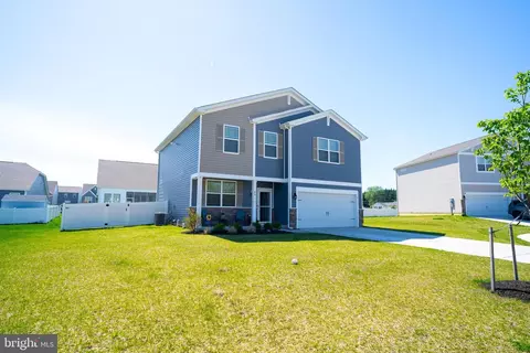 Exterior - 55 Pinyon Ct, Dover, DE 19901 photo 11 of 17