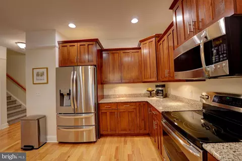 Kitchen - 39 Maple Dale Rd, Dover, DE 19904 photo 7 of 7