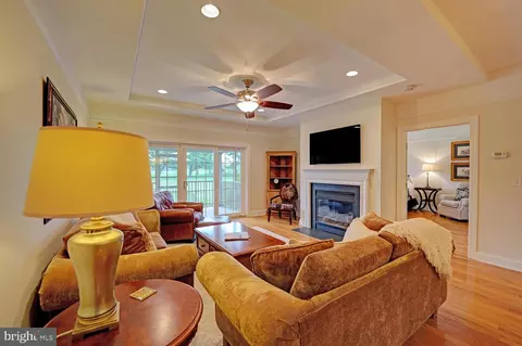 Living - 39 Maple Dale Rd, Dover, DE 19904 photo 3 of 9