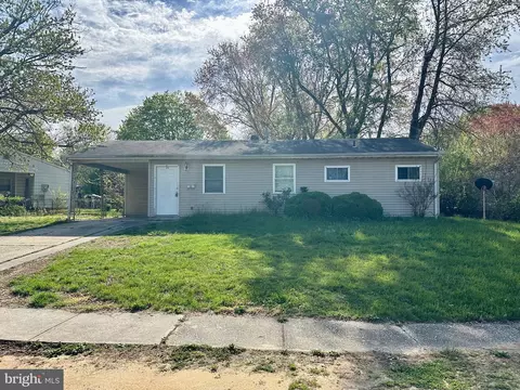 21 Wayne Dr, Dover, DE 19901