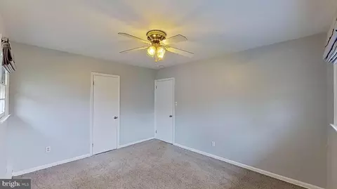 Bedroom - 1179 Oak Dr, Dover, DE 19904 photo 6 of 6