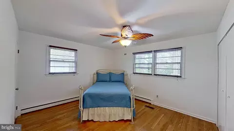 Bedroom - 1179 Oak Dr, Dover, DE 19904 photo 3 of 6