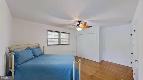Bedroom - 1179 Oak Dr, Dover, DE 19904 photo 2 of 6