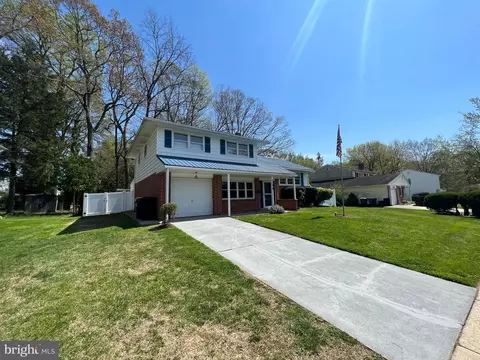 Exterior - 1179 Oak Dr, Dover, DE 19904 photo 2 of 22