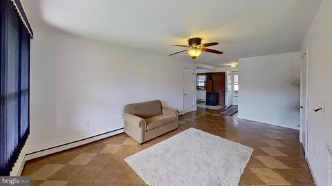 Living - 1179 Oak Dr, Dover, DE 19904 photo 1 of 4