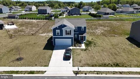 125 Sea Horse Ln, Frederica, DE 19946