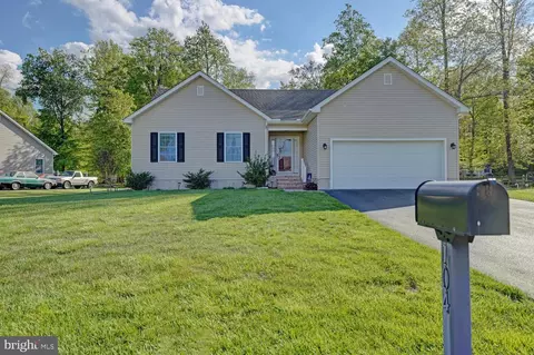 104 E Buck Point Rd, Clayton, DE 19938