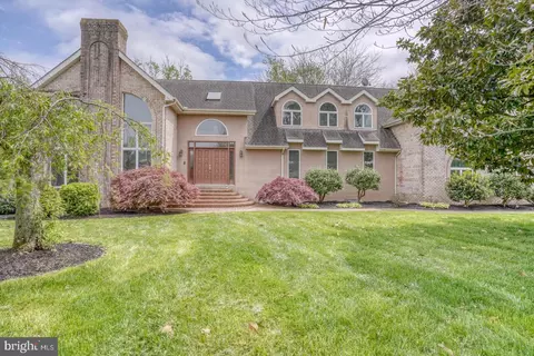45 Emerson Dr, Dover, DE 19901