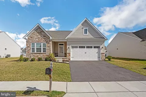 78 Climbing Vine Rd, Smyrna, DE 19977