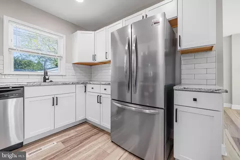 Kitchen - 273 David Hall Rd, Dover, DE 19904 photo 4 of 4