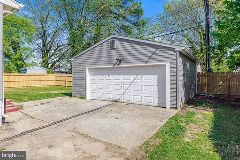 Exterior - 273 David Hall Rd, Dover, DE 19904 photo 6 of 9